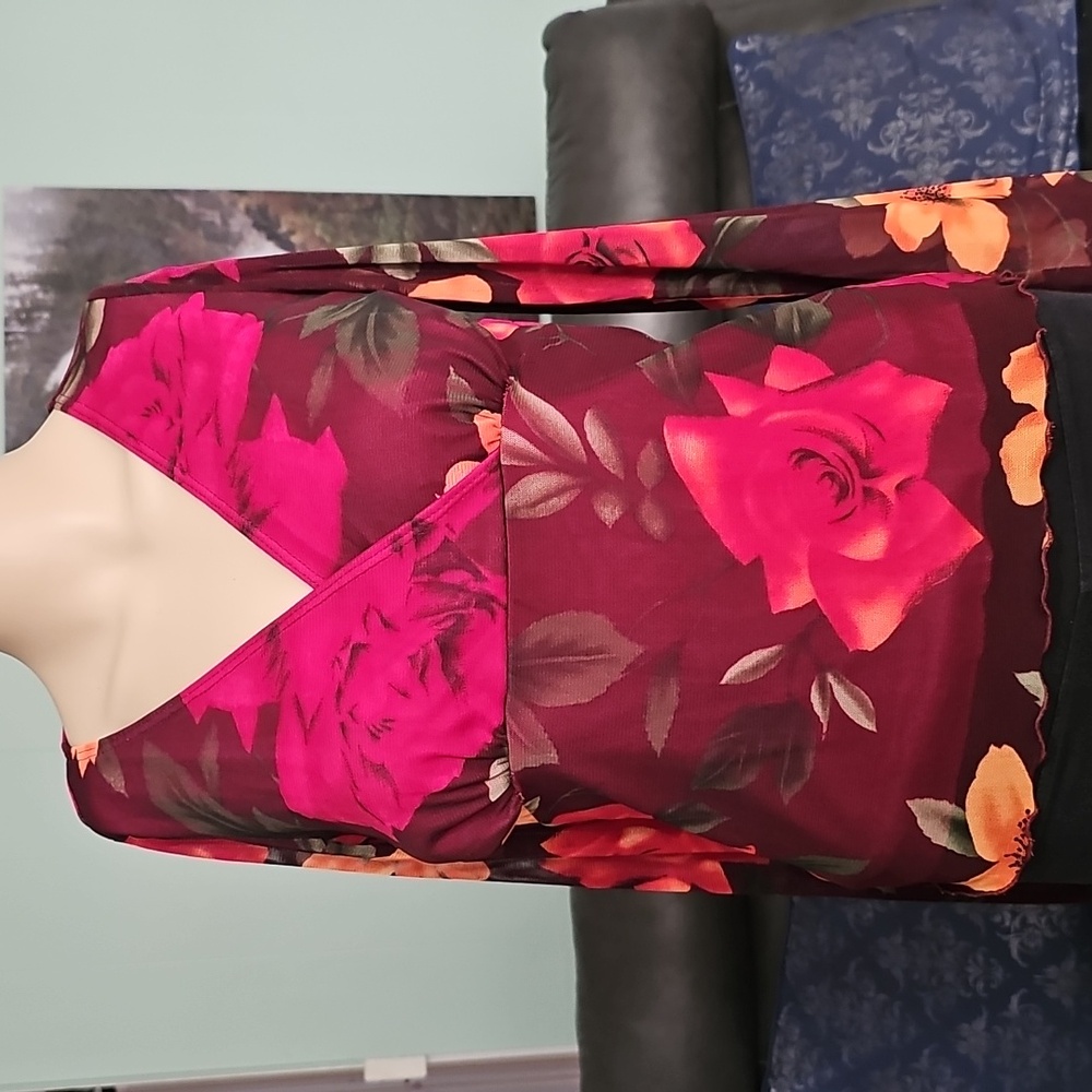 Evolution Floral Blouse Size Medium